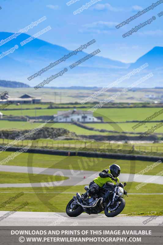 anglesey no limits trackday;anglesey photographs;anglesey trackday photographs;enduro digital images;event digital images;eventdigitalimages;no limits trackdays;peter wileman photography;racing digital images;trac mon;trackday digital images;trackday photos;ty croes